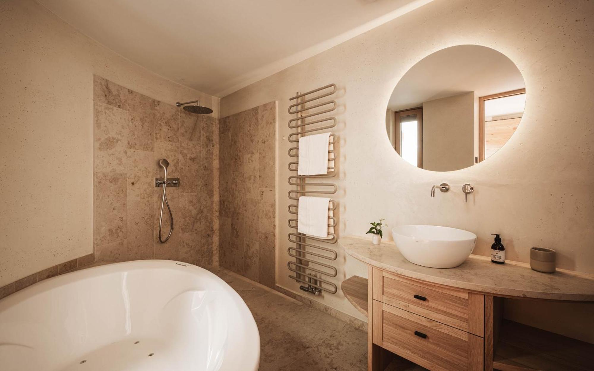 Milla Apartments Брессаноне Экстерьер фото